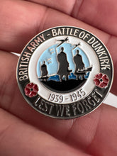 Load image into Gallery viewer, TRI REMEMBRANCE PIN BADGES